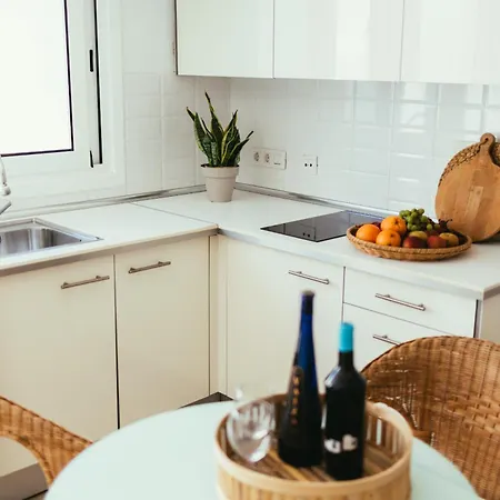 Playa Chica - Comfy & Fresh Apt 2 Min To Beach
